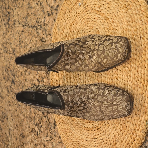 Vintage Coach boots - Picture 2 of 14